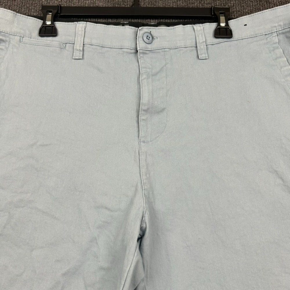 Rugby University Men's 38W Chino Shorts Light Blue Preppy Beach Travel Casual - Picture 2 of 14